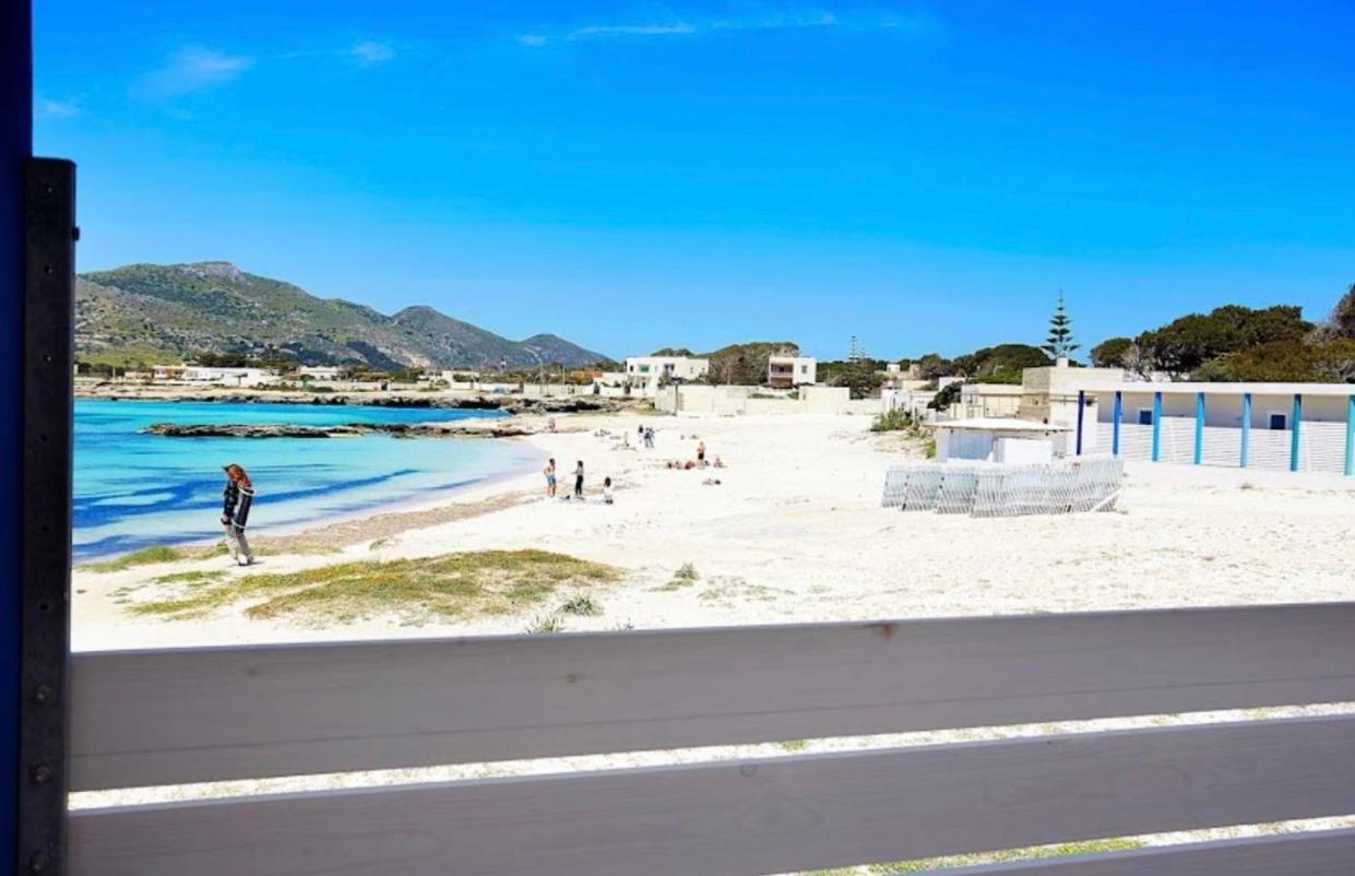 Stabilimento Lido Burrone Acomodação com café da manhã Ilha de Ilha de Favignana Exterior foto