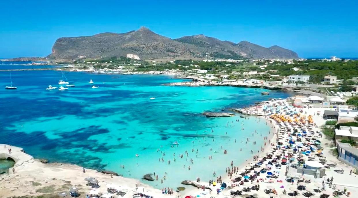Stabilimento Lido Burrone Acomodação com café da manhã Ilha de Ilha de Favignana Exterior foto